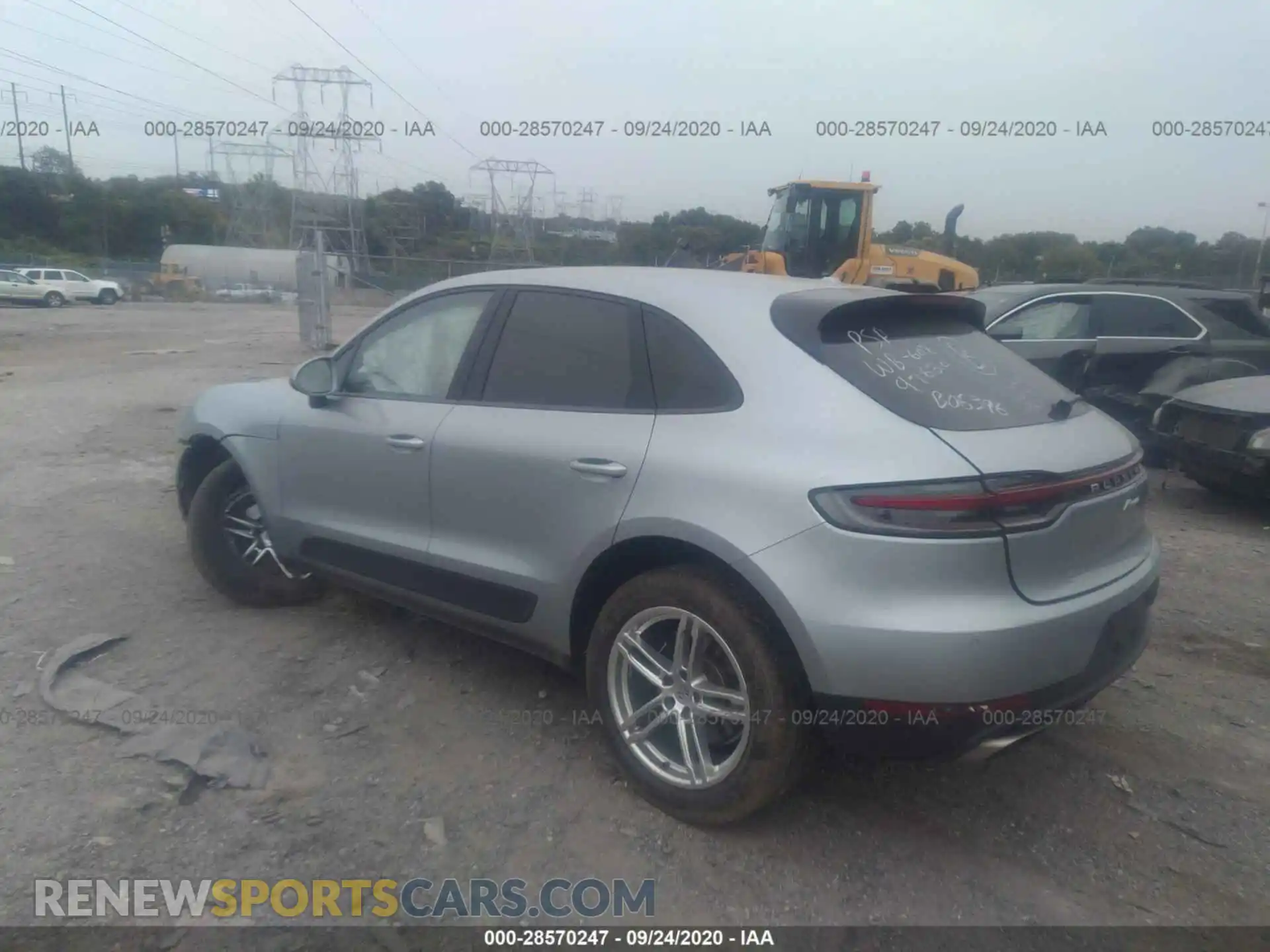 3 Photograph of a damaged car WP1AA2A5XKLB06396 PORSCHE MACAN 2019