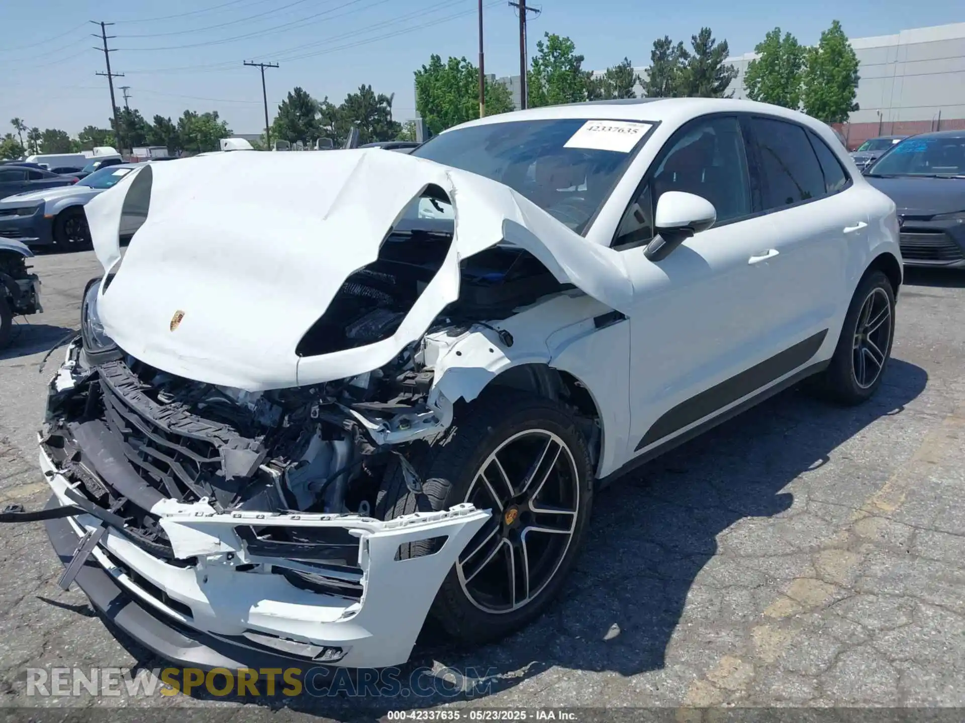 2 Фотография поврежденного автомобиля WP1AA2A5XKLB07595 PORSCHE MACAN 2019
