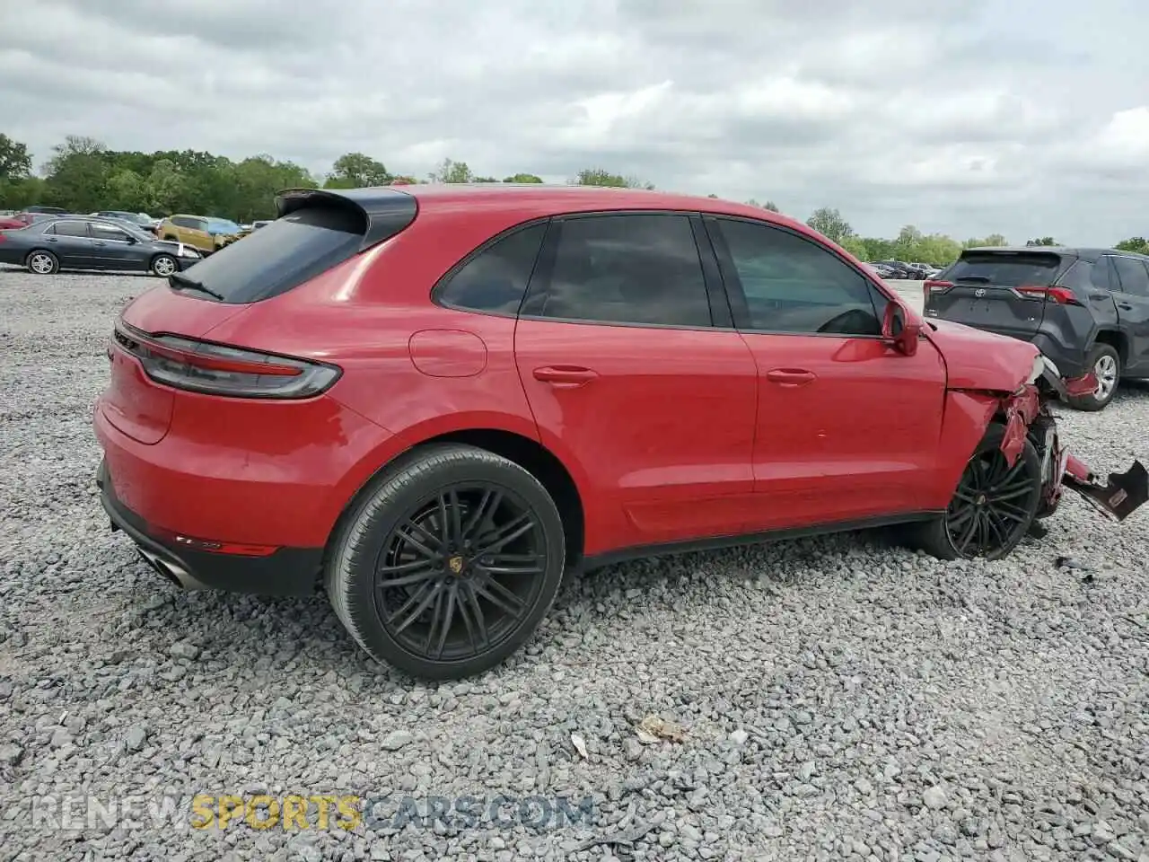 3 Photograph of a damaged car WP1AB2A56KLB30885 PORSCHE MACAN 2019
