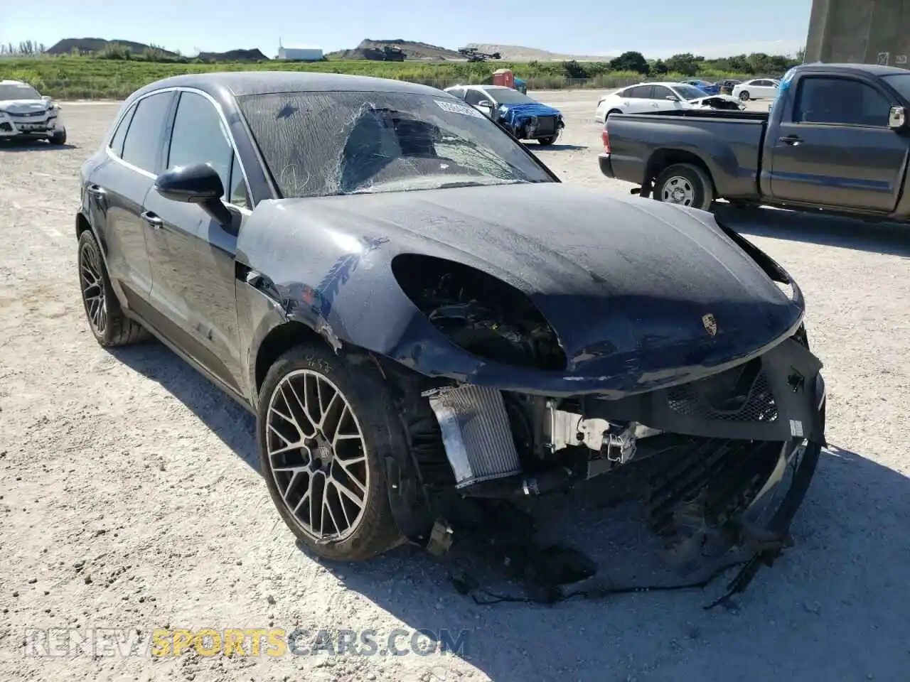 1 Photograph of a damaged car WP1AB2A56KLB32488 PORSCHE MACAN 2019
