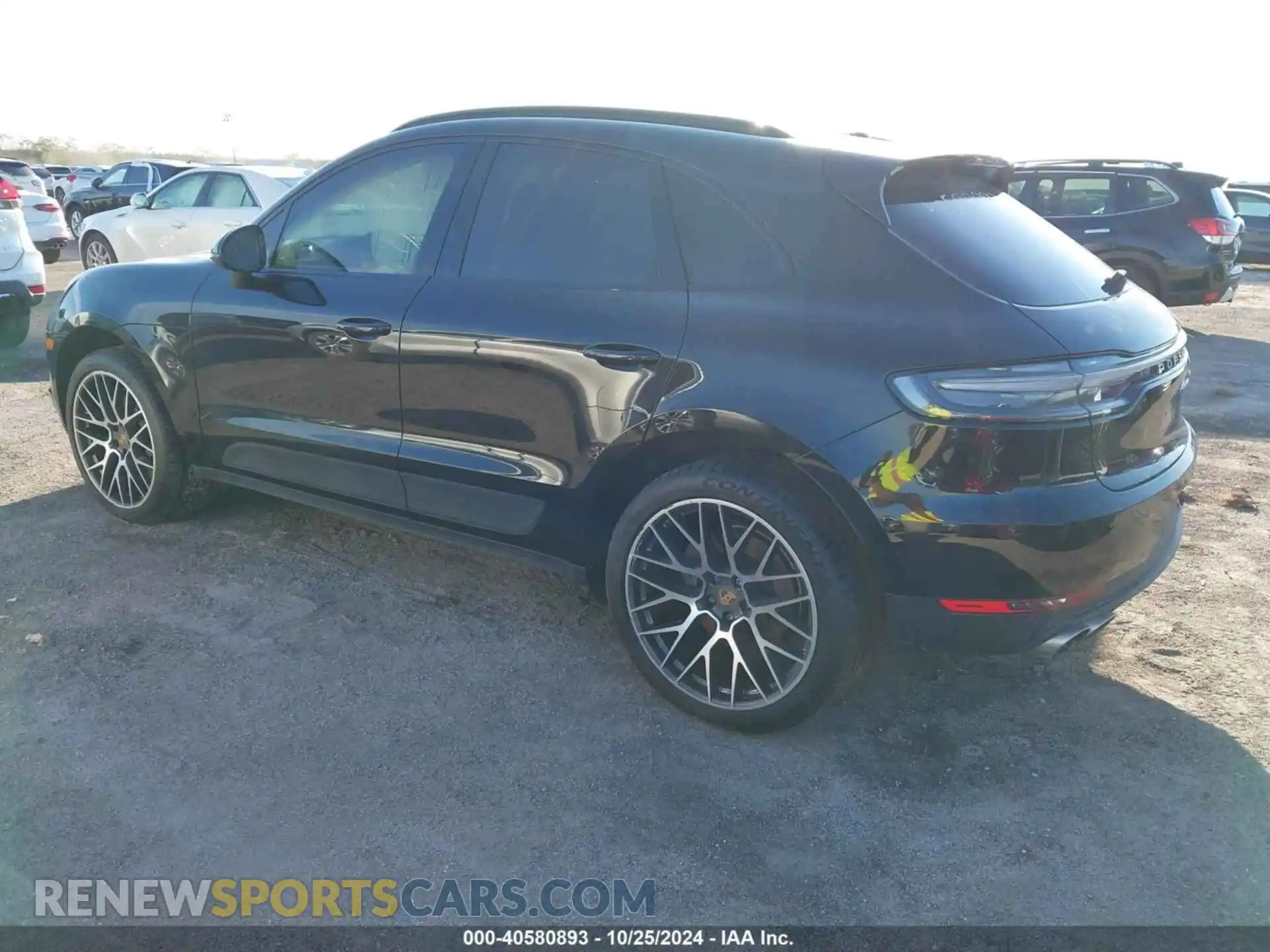 3 Photograph of a damaged car WP1AB2A57KLB33634 PORSCHE MACAN 2019