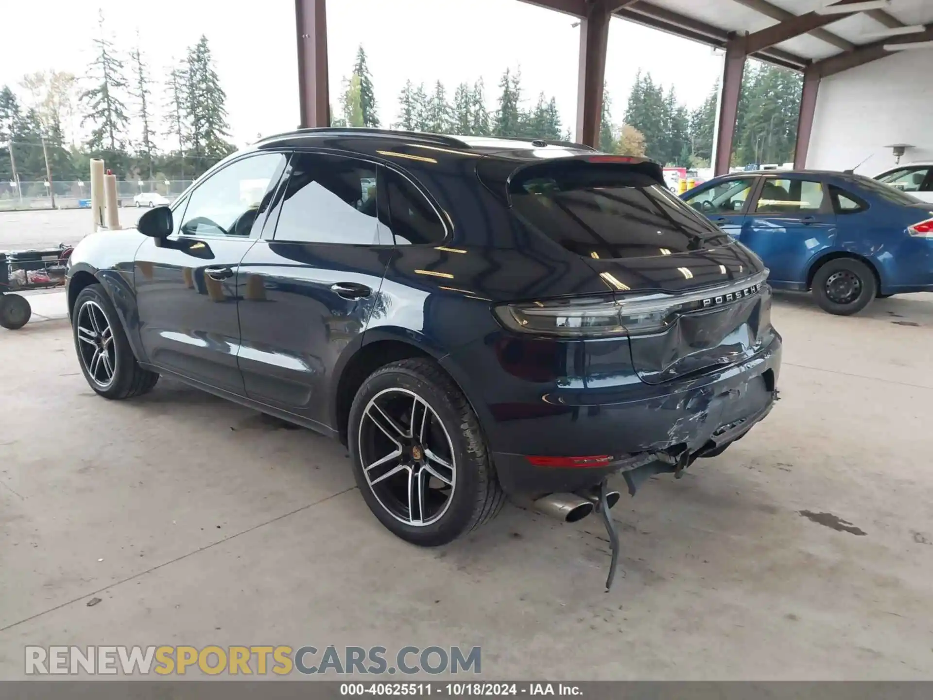 3 Photograph of a damaged car WP1AB2A57KLB33956 PORSCHE MACAN 2019