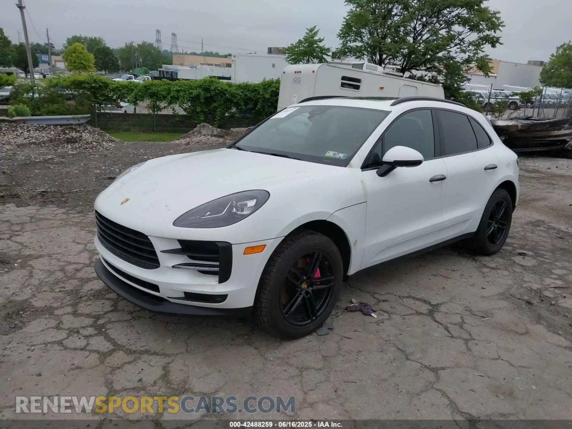 2 Photograph of a damaged car WP1AA2A50LLB05839 PORSCHE MACAN 2020