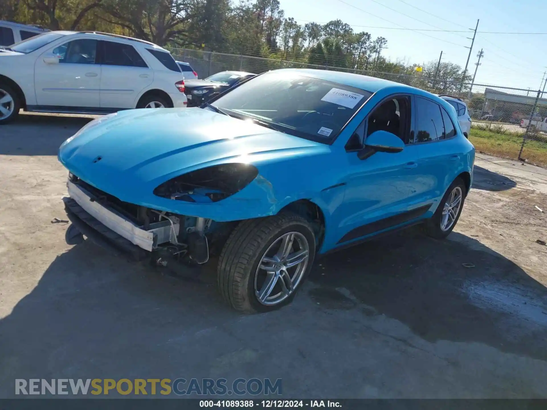 2 fotografías del automóvil dañado WP1AA2A51LLB02979 PORSCHE MACAN 2020