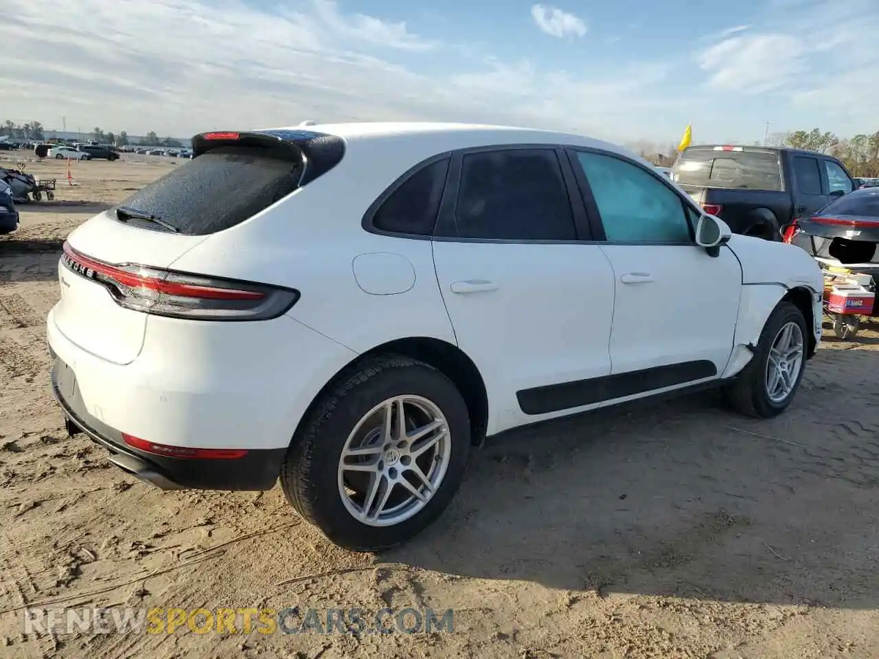 3 fotografías del automóvil dañado WP1AA2A52LLB03042 PORSCHE MACAN 2020