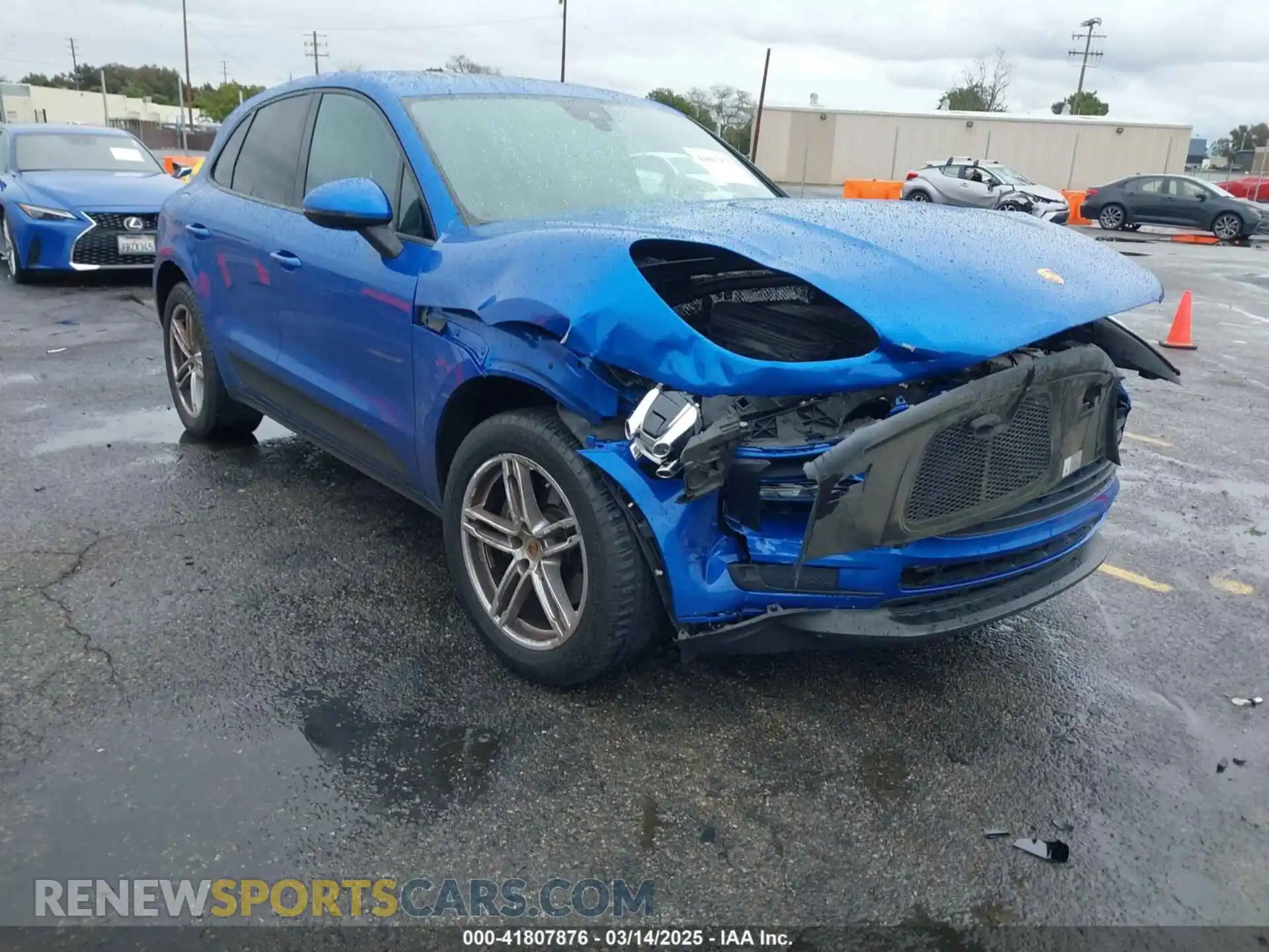 1 Photograph of a damaged car WP1AA2A53LLB11778 PORSCHE MACAN 2020