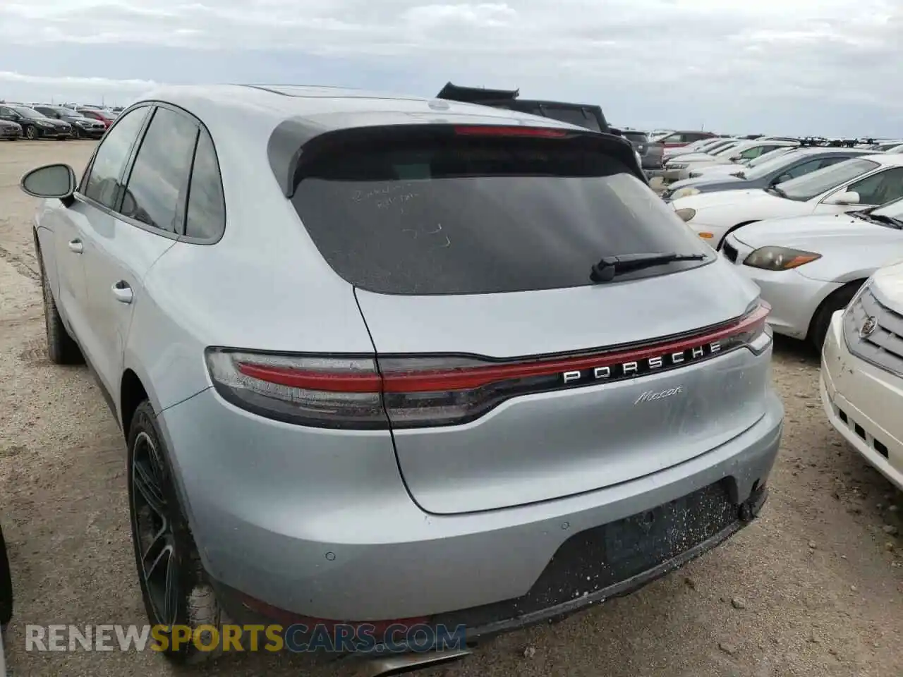 3 Photograph of a damaged car WP1AA2A54LLB11501 PORSCHE MACAN 2020