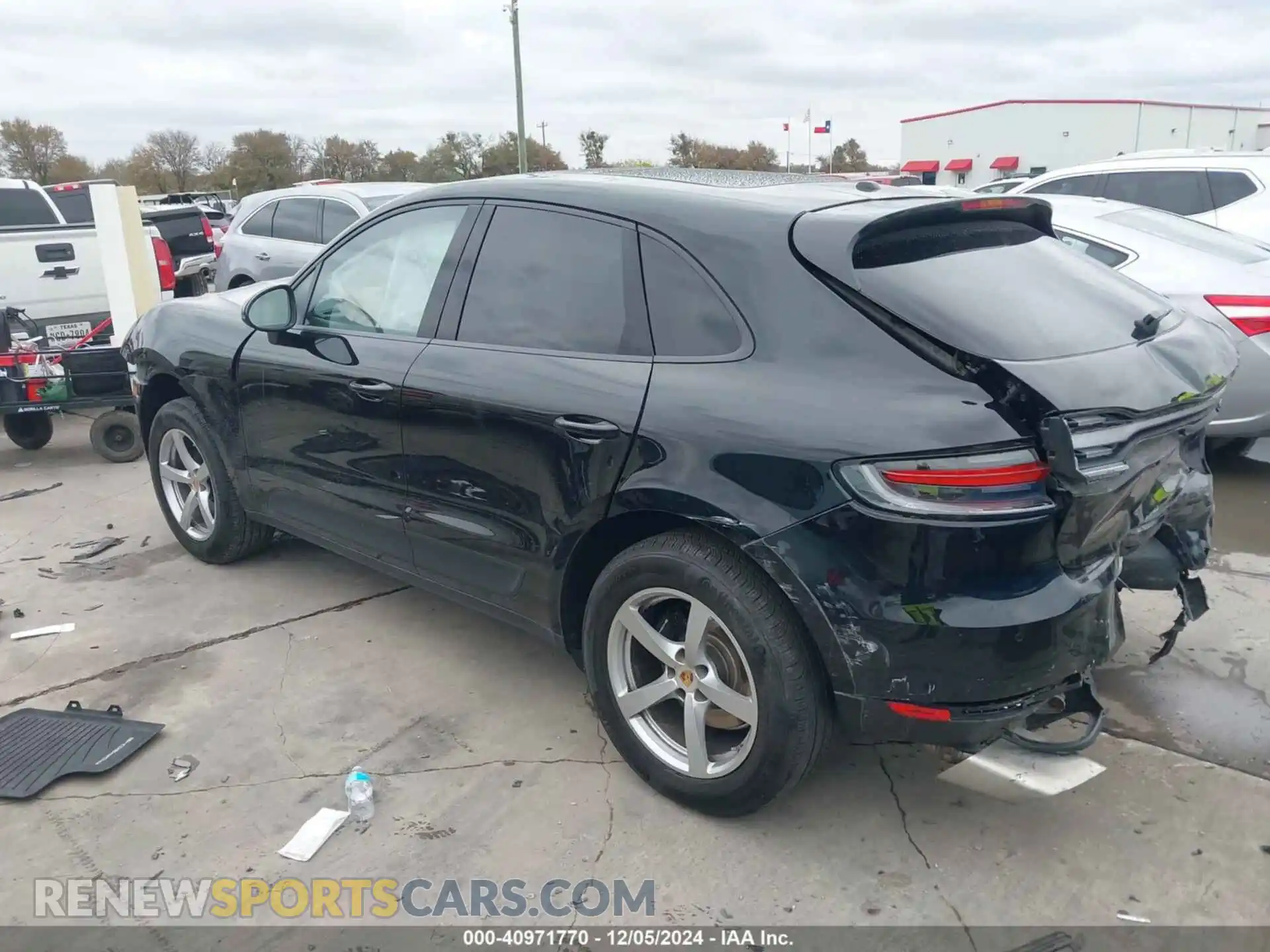 3 Photograph of a damaged car WP1AA2A55LLB10888 PORSCHE MACAN 2020