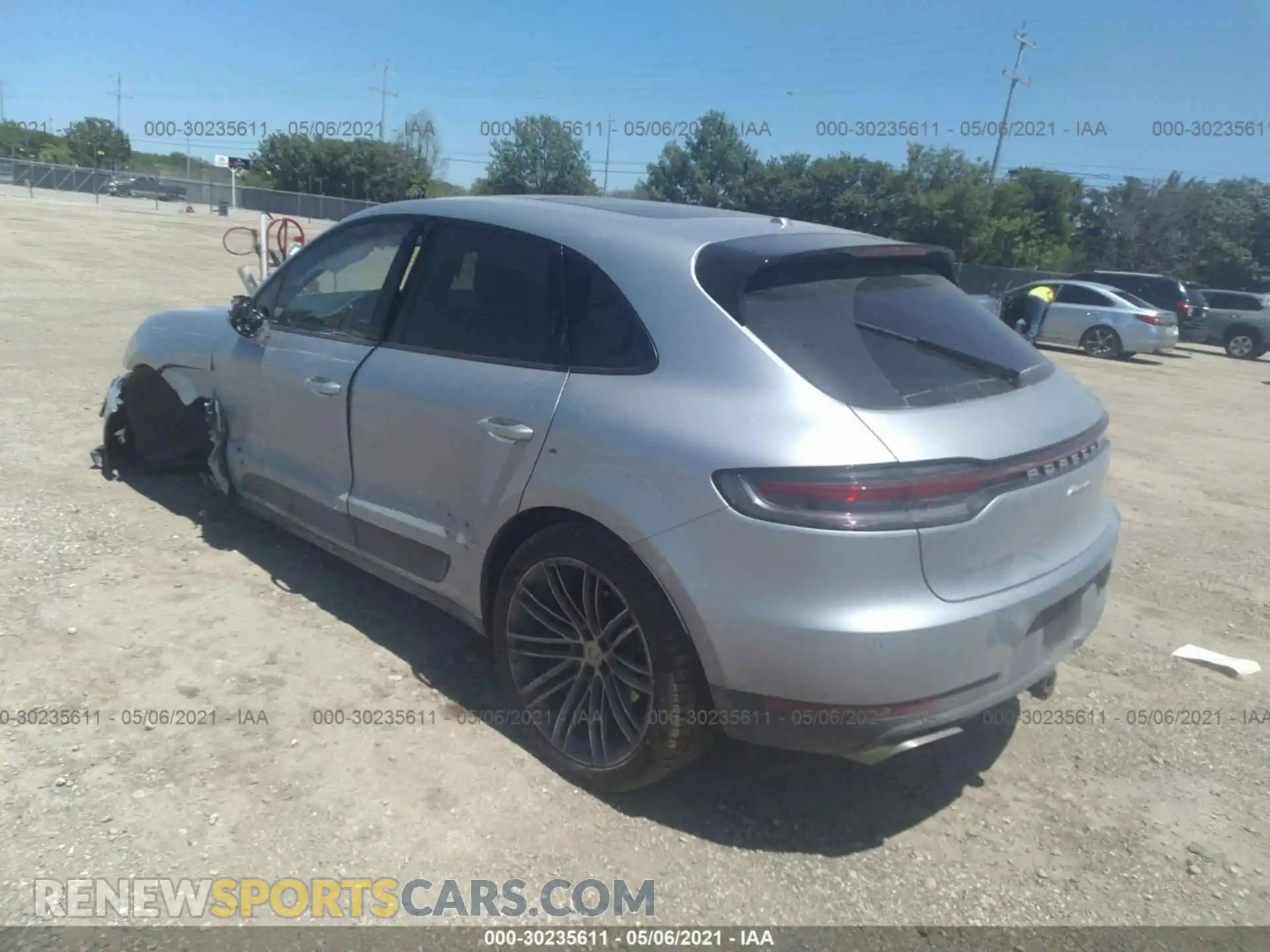 3 Photograph of a damaged car WP1AA2A55LLB11877 PORSCHE MACAN 2020