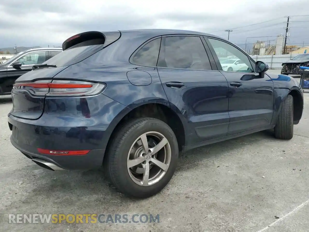 3 fotografías del automóvil dañado WP1AA2A57LLB13243 PORSCHE MACAN 2020