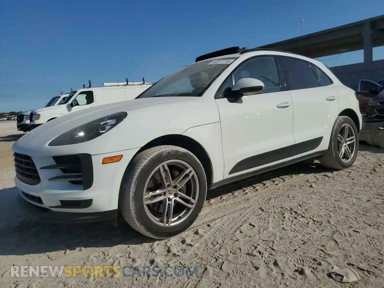 1 Photograph of a damaged car WP1AA2A58LLB11520 PORSCHE MACAN 2020