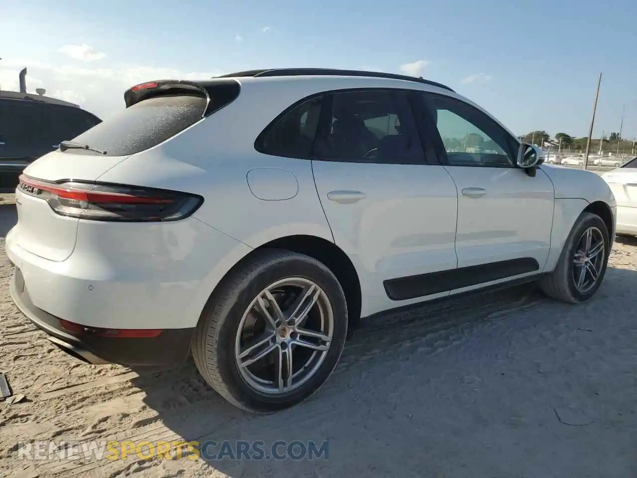 3 Photograph of a damaged car WP1AA2A58LLB11520 PORSCHE MACAN 2020