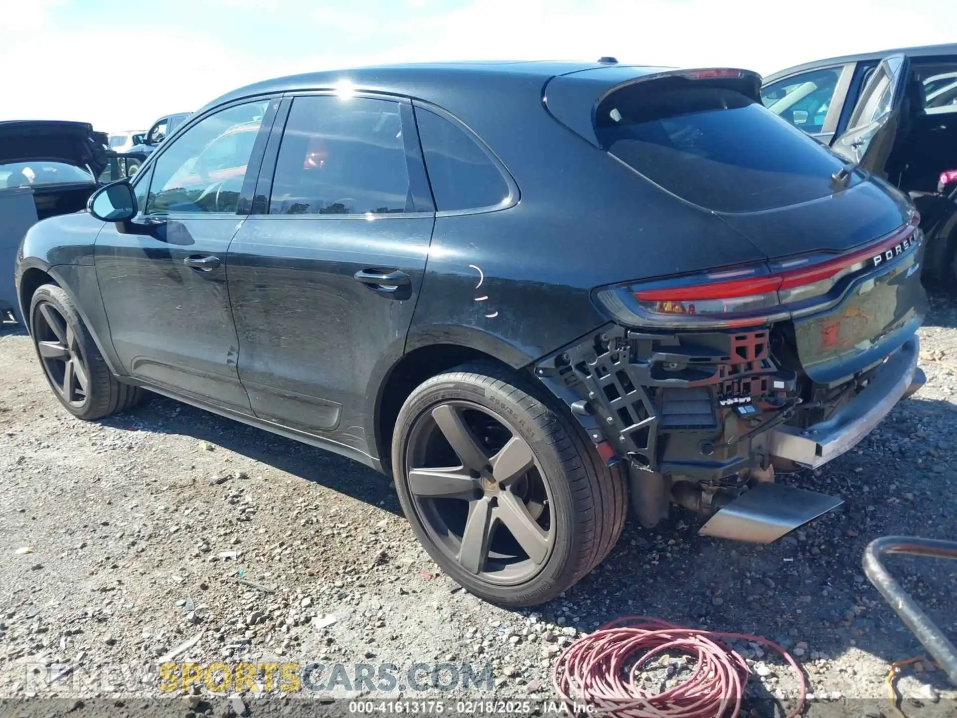3 Photograph of a damaged car WP1AA2A58LLB11601 PORSCHE MACAN 2020