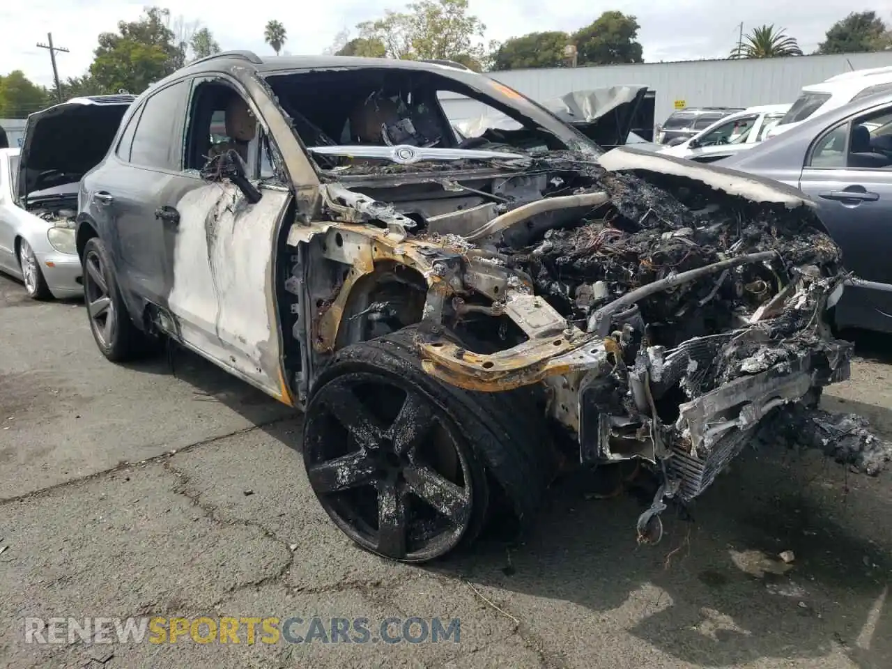 1 Photograph of a damaged car WP1AA2A5XLLB01801 PORSCHE MACAN 2020