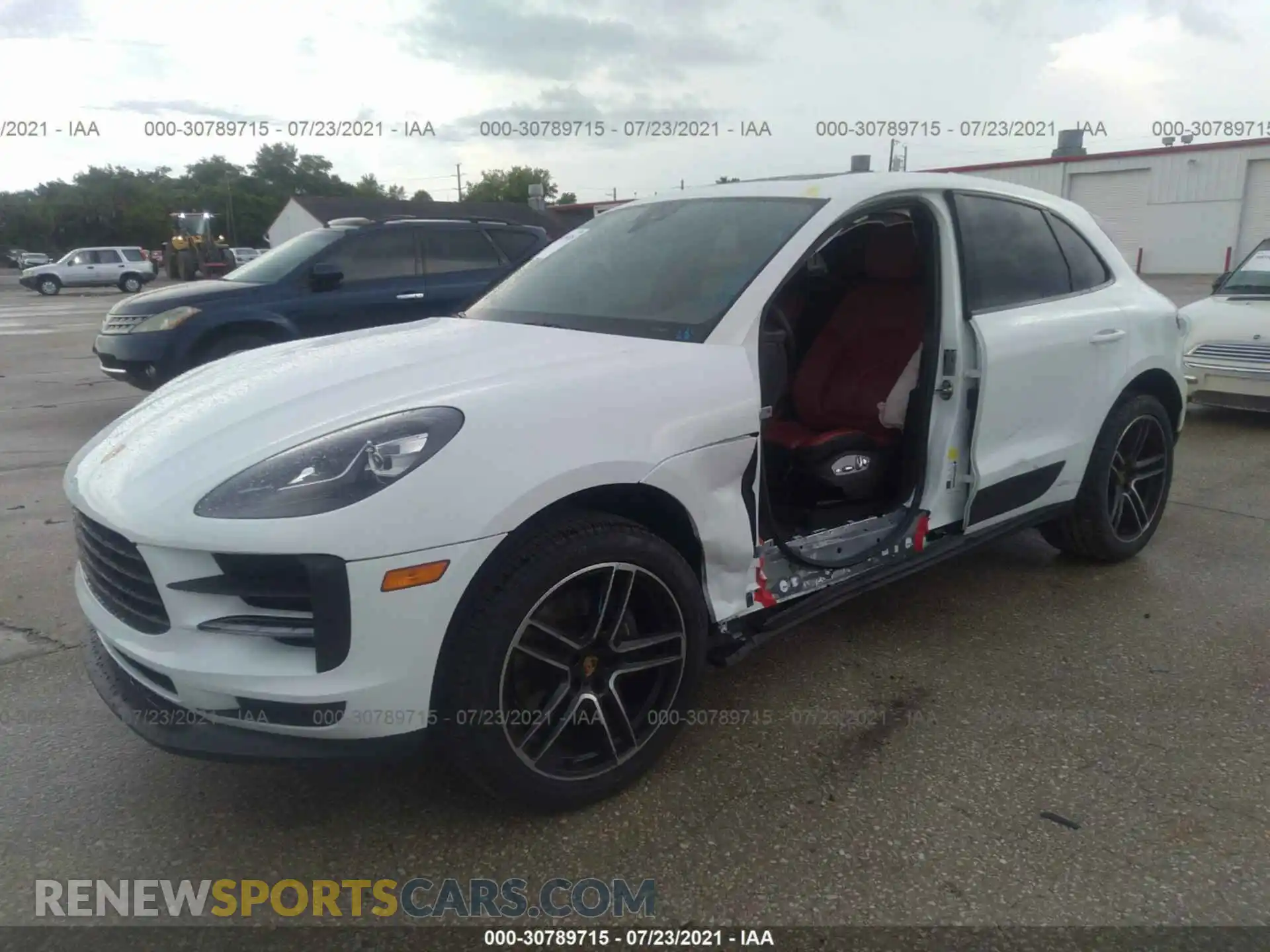2 Photograph of a damaged car WP1AA2A5XLLB05931 PORSCHE MACAN 2020