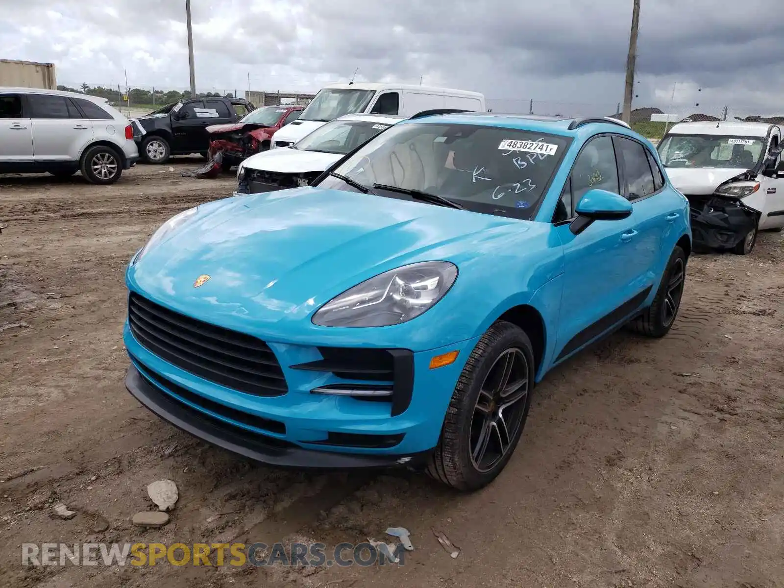 2 Photograph of a damaged car WP1AA2A5XLLB15195 PORSCHE MACAN 2020