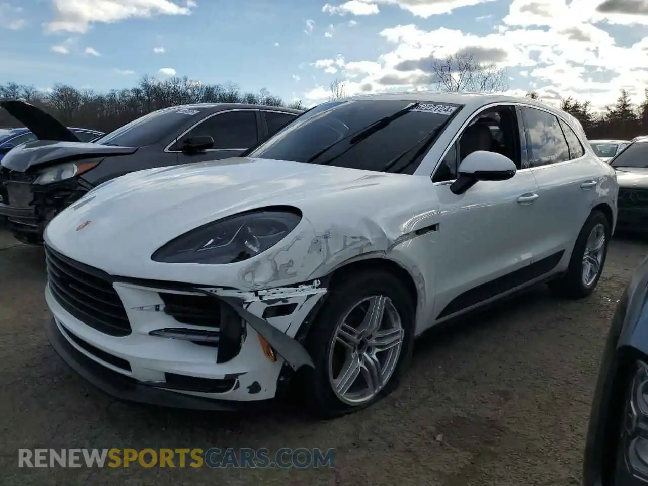 1 Photograph of a damaged car WP1AB2A50LLB32861 PORSCHE MACAN 2020