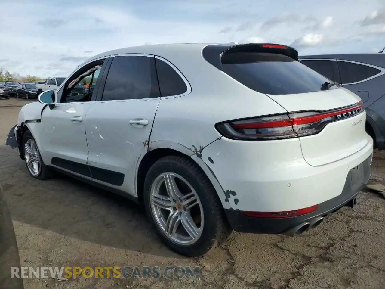 2 Photograph of a damaged car WP1AB2A50LLB32861 PORSCHE MACAN 2020