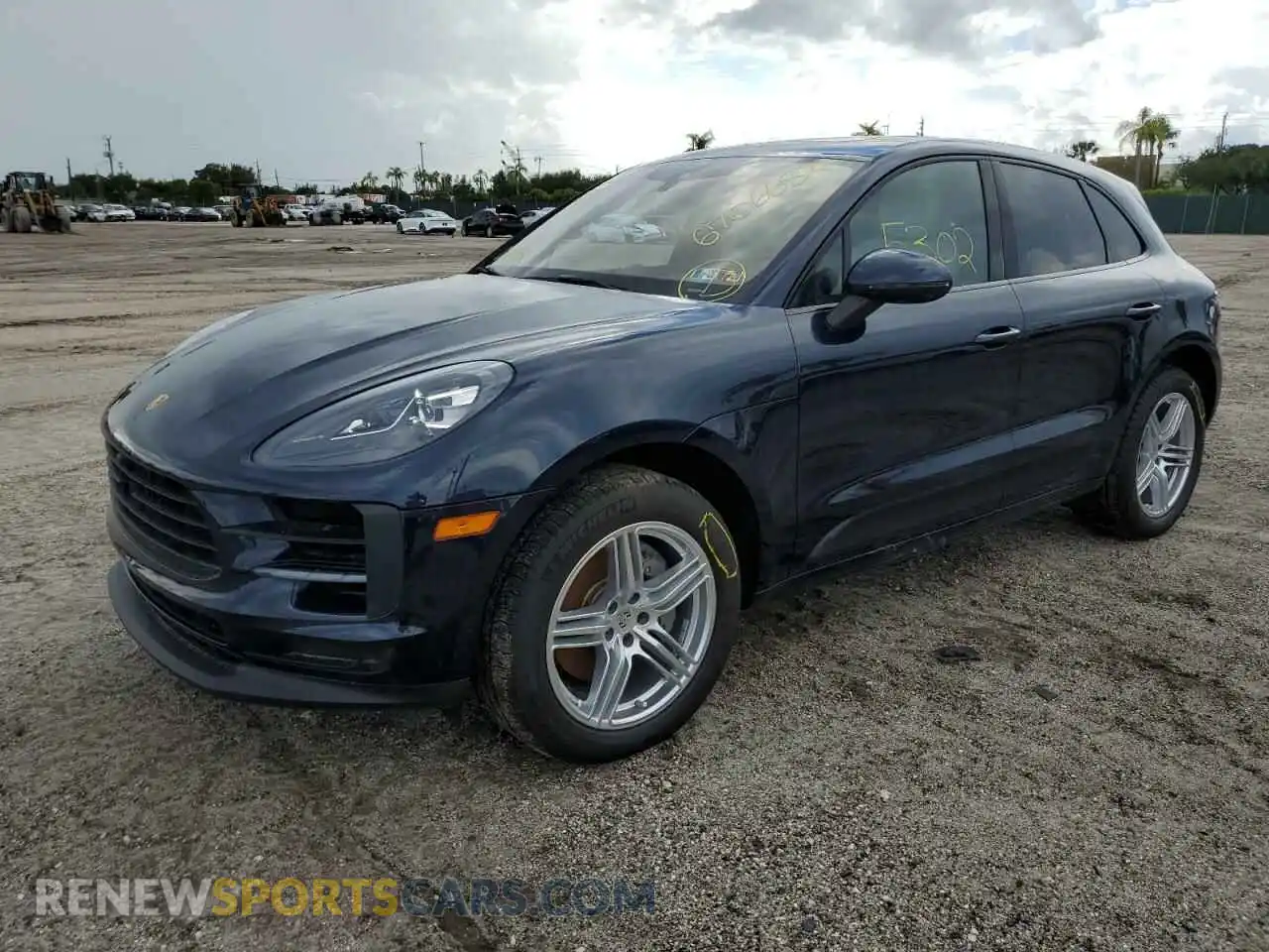 1 Photograph of a damaged car WP1AB2A53LLB32563 PORSCHE MACAN 2020