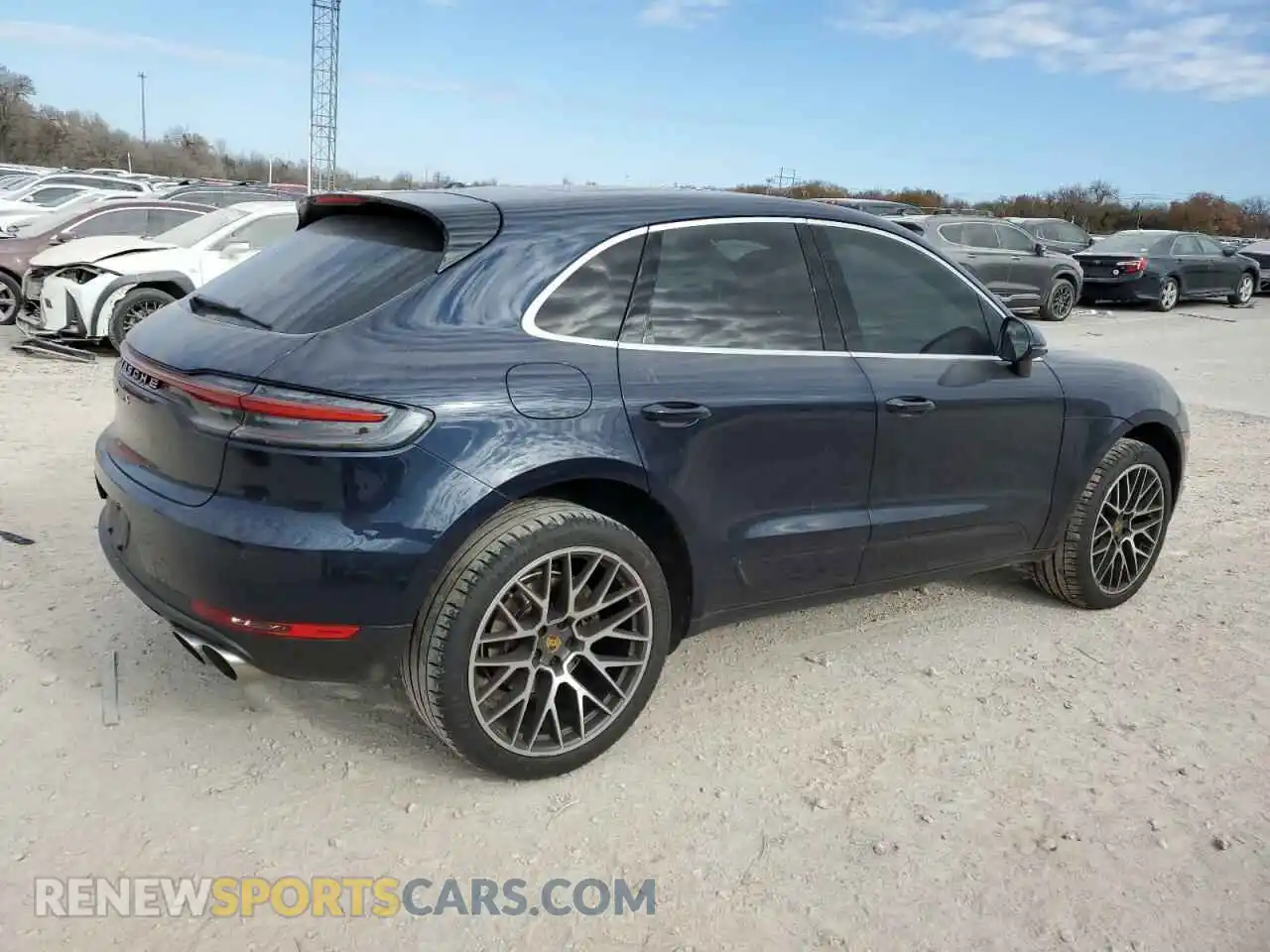 3 fotografías del automóvil dañado WP1AB2A53LLB36922 PORSCHE MACAN 2020