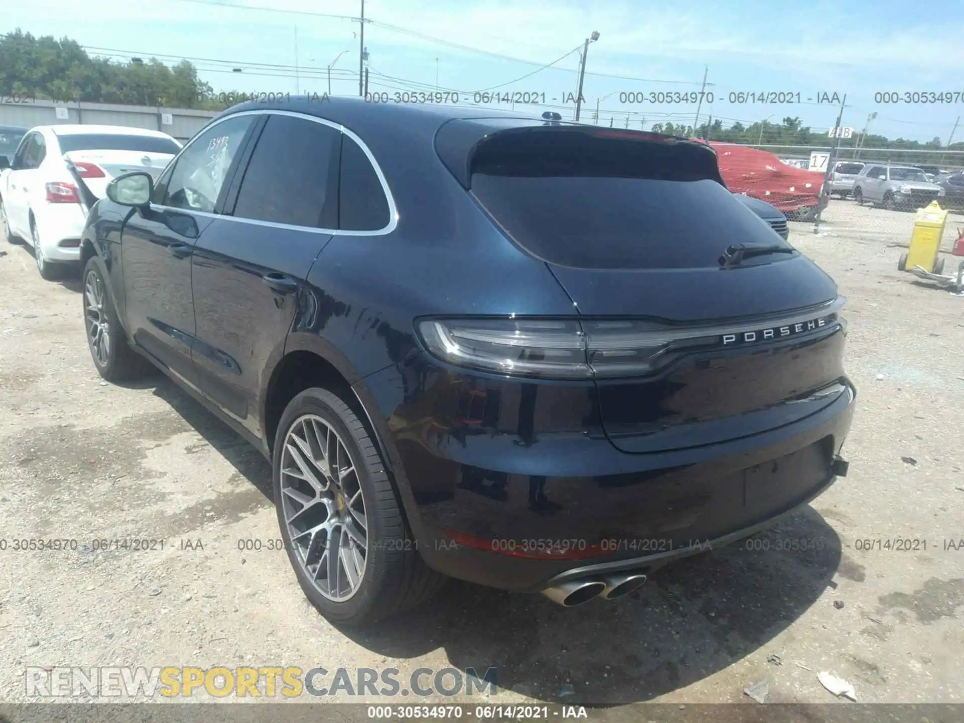 3 Photograph of a damaged car WP1AB2A55LLB37294 PORSCHE MACAN 2020