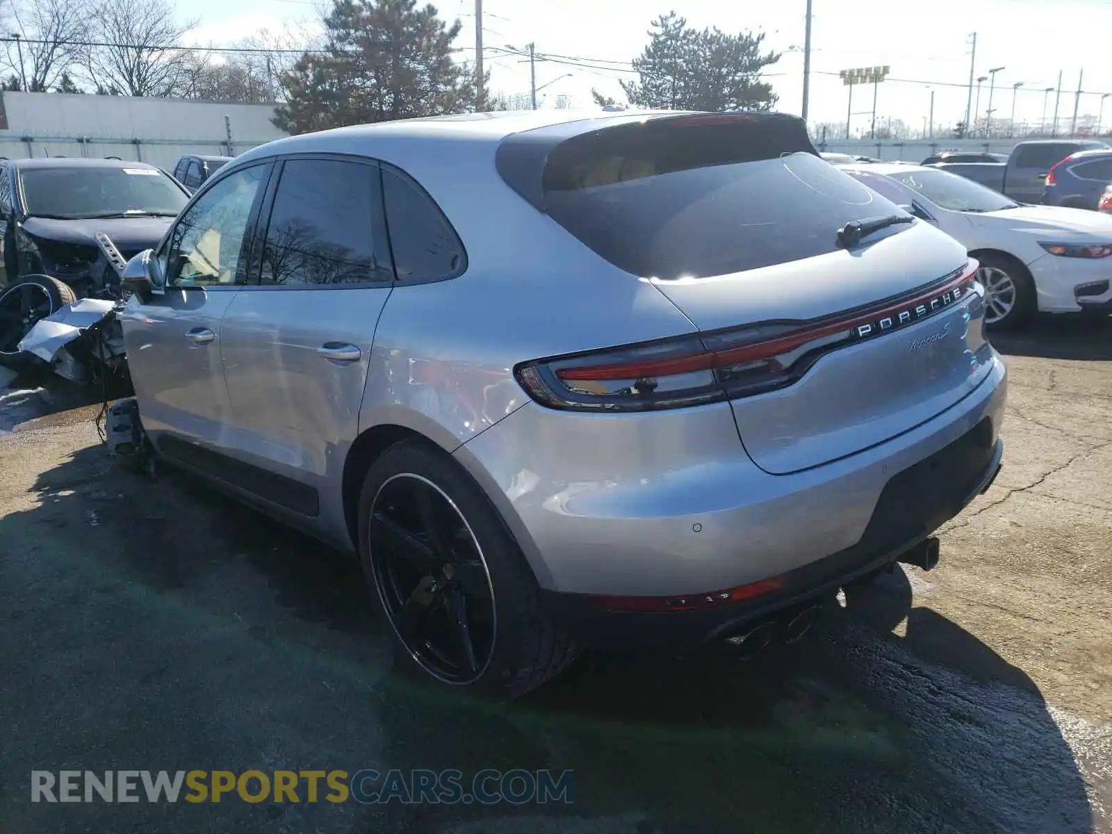 3 Photograph of a damaged car WP1AB2A56LLB32721 PORSCHE MACAN 2020