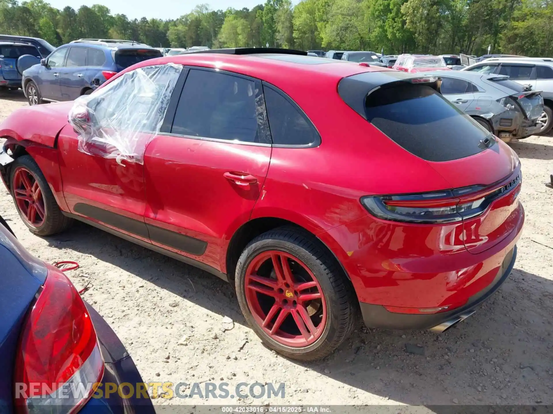 3 fotografías del automóvil dañado WP1AB2A56LLB33142 PORSCHE MACAN 2020