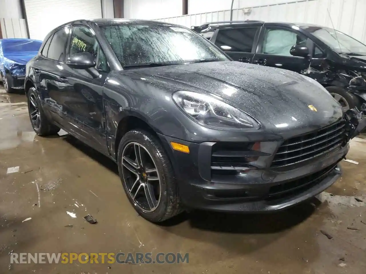 1 Photograph of a damaged car WP1AB2A59LLB32034 PORSCHE MACAN 2020