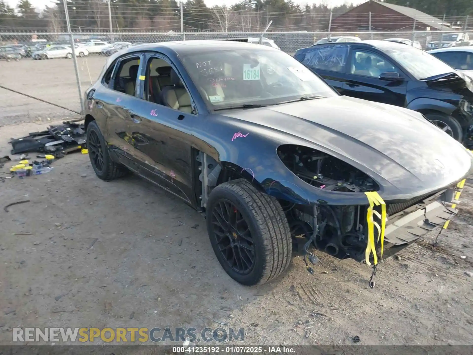 1 Photograph of a damaged car WP1AG2A53LLB55147 PORSCHE MACAN 2020
