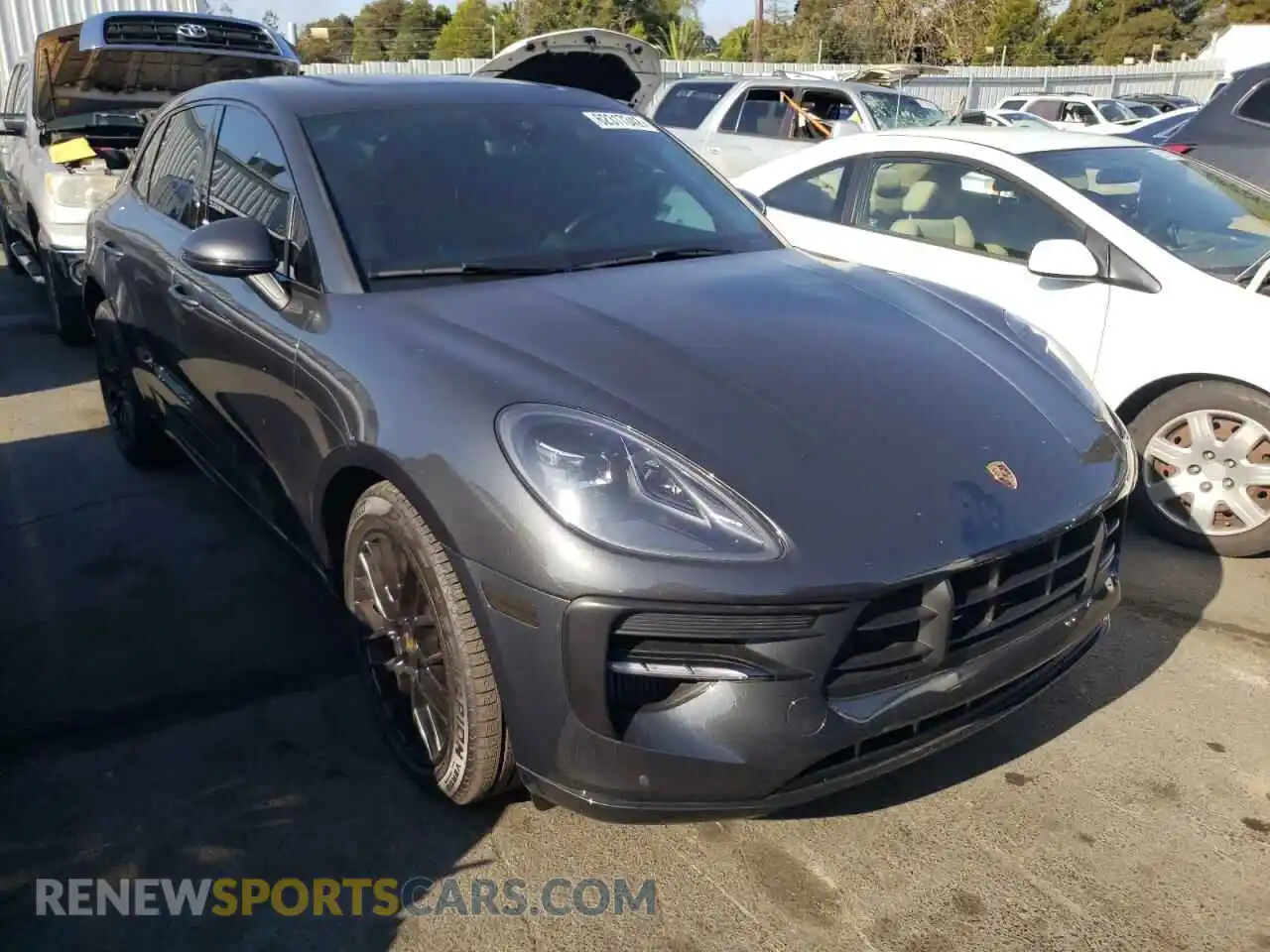 1 Photograph of a damaged car WP1AG2A59LLB55105 PORSCHE MACAN 2020