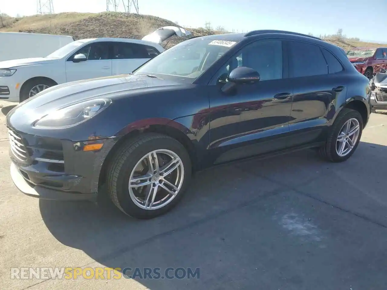 1 Photograph of a damaged car WP1AA2A50MLB02568 PORSCHE MACAN 2021