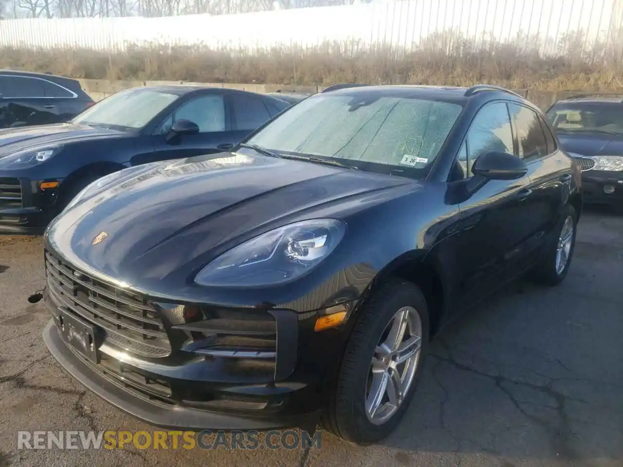 2 fotografías del automóvil dañado WP1AA2A50MLB05308 PORSCHE MACAN 2021