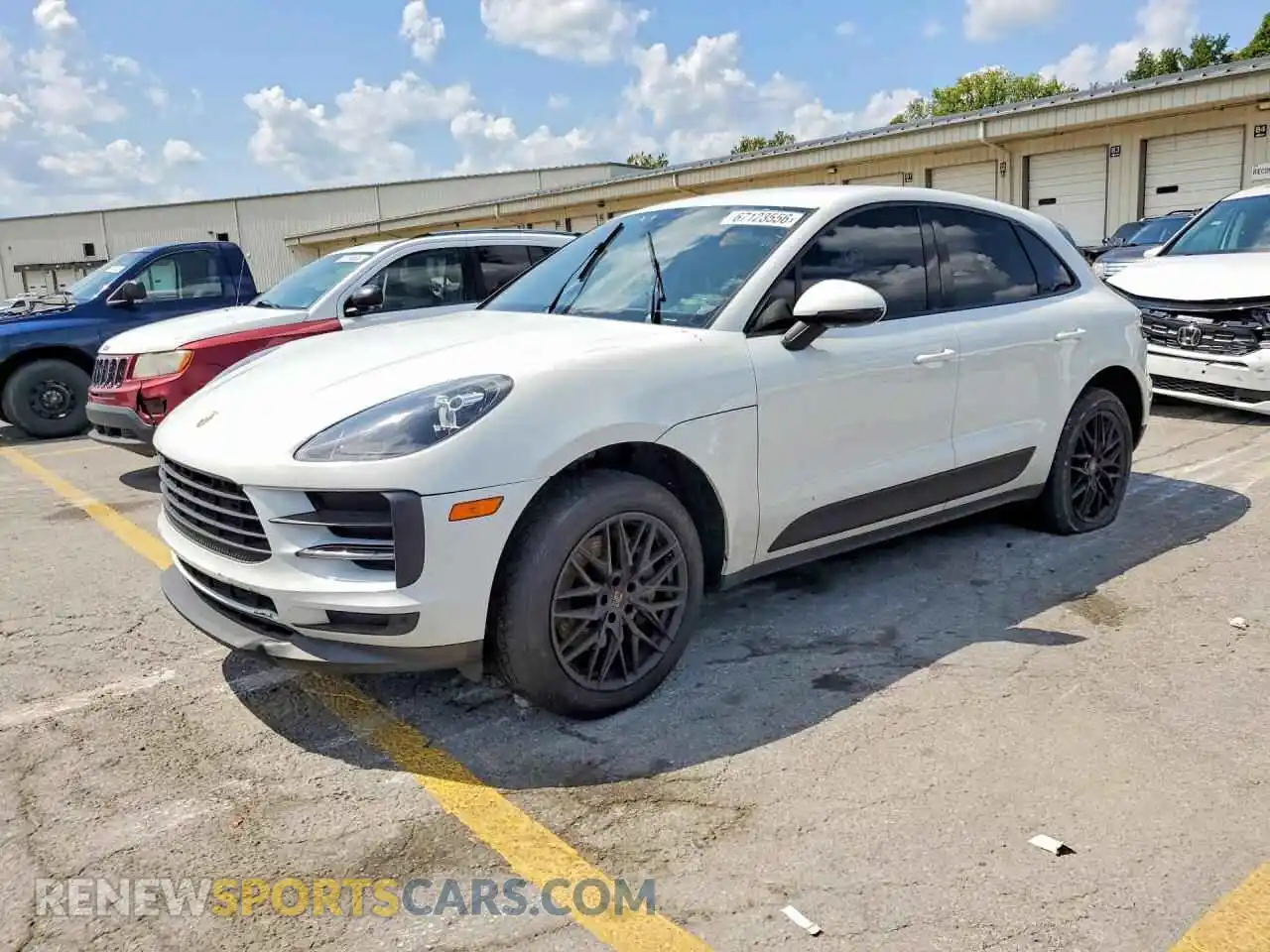 1 Photograph of a damaged car WP1AA2A51MLB00330 PORSCHE MACAN 2021