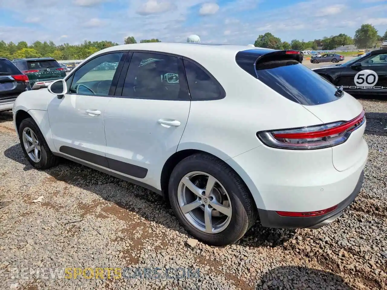 2 fotografías del automóvil dañado WP1AA2A53MLB11975 PORSCHE MACAN 2021