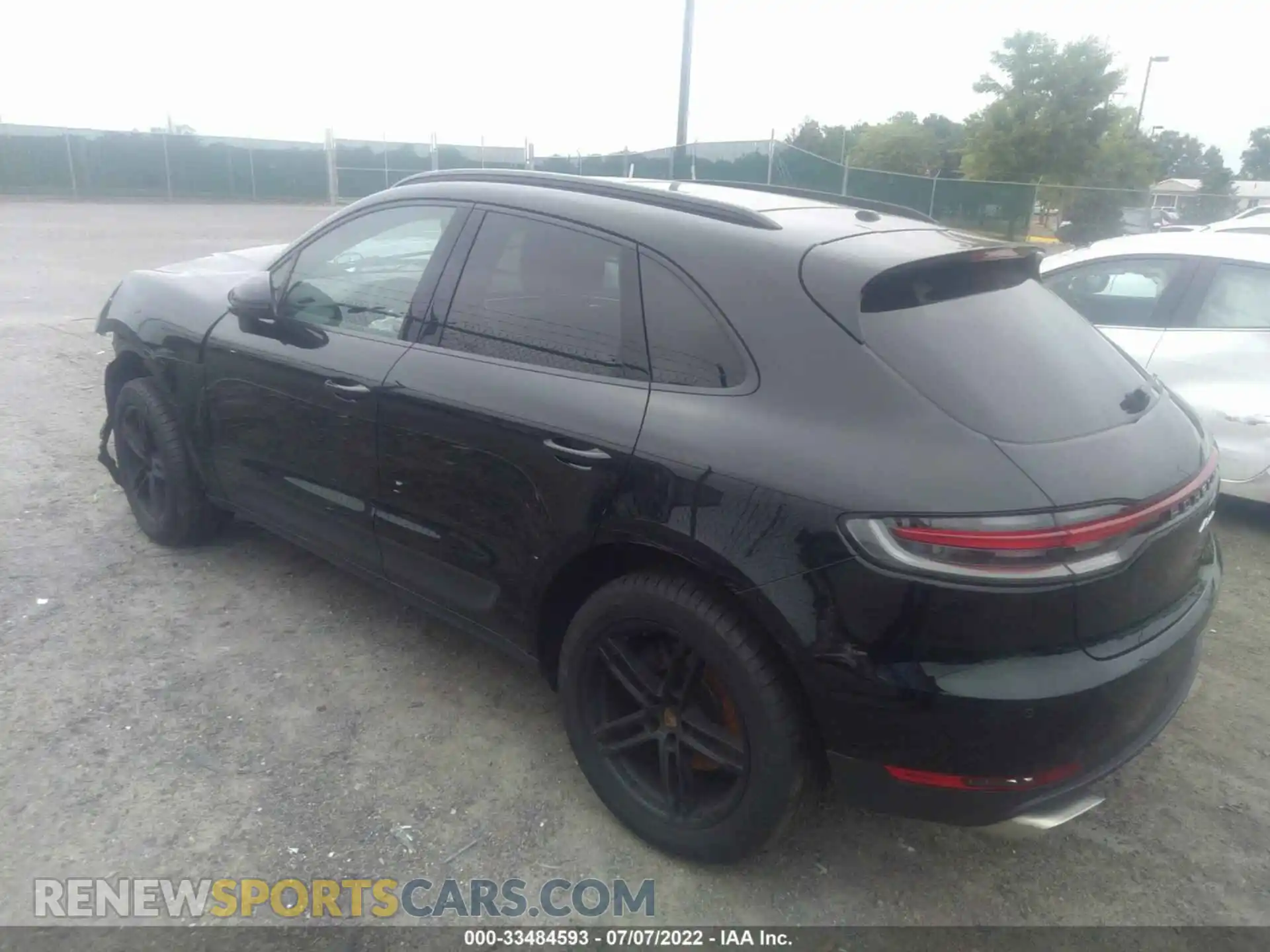 3 Photograph of a damaged car WP1AA2A56MLB05264 PORSCHE MACAN 2021