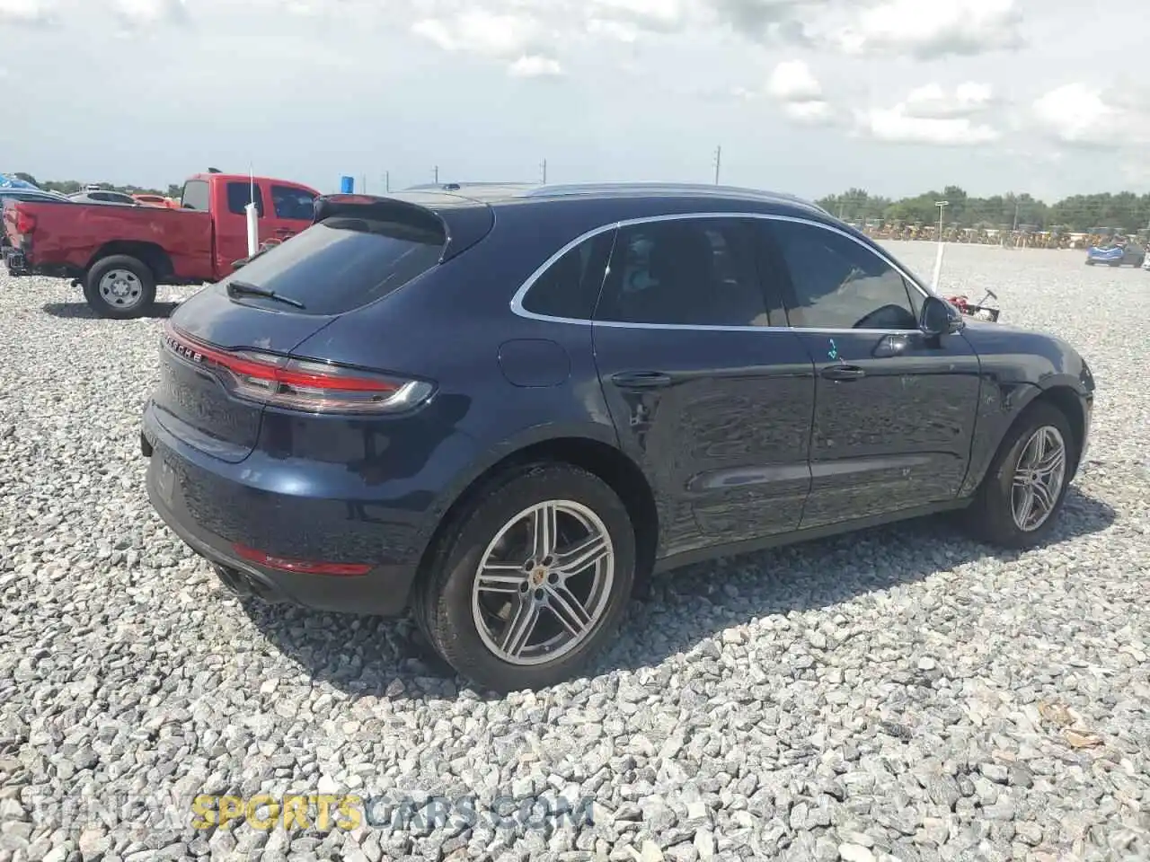 3 Photograph of a damaged car WP1AA2A56MLB16779 PORSCHE MACAN 2021
