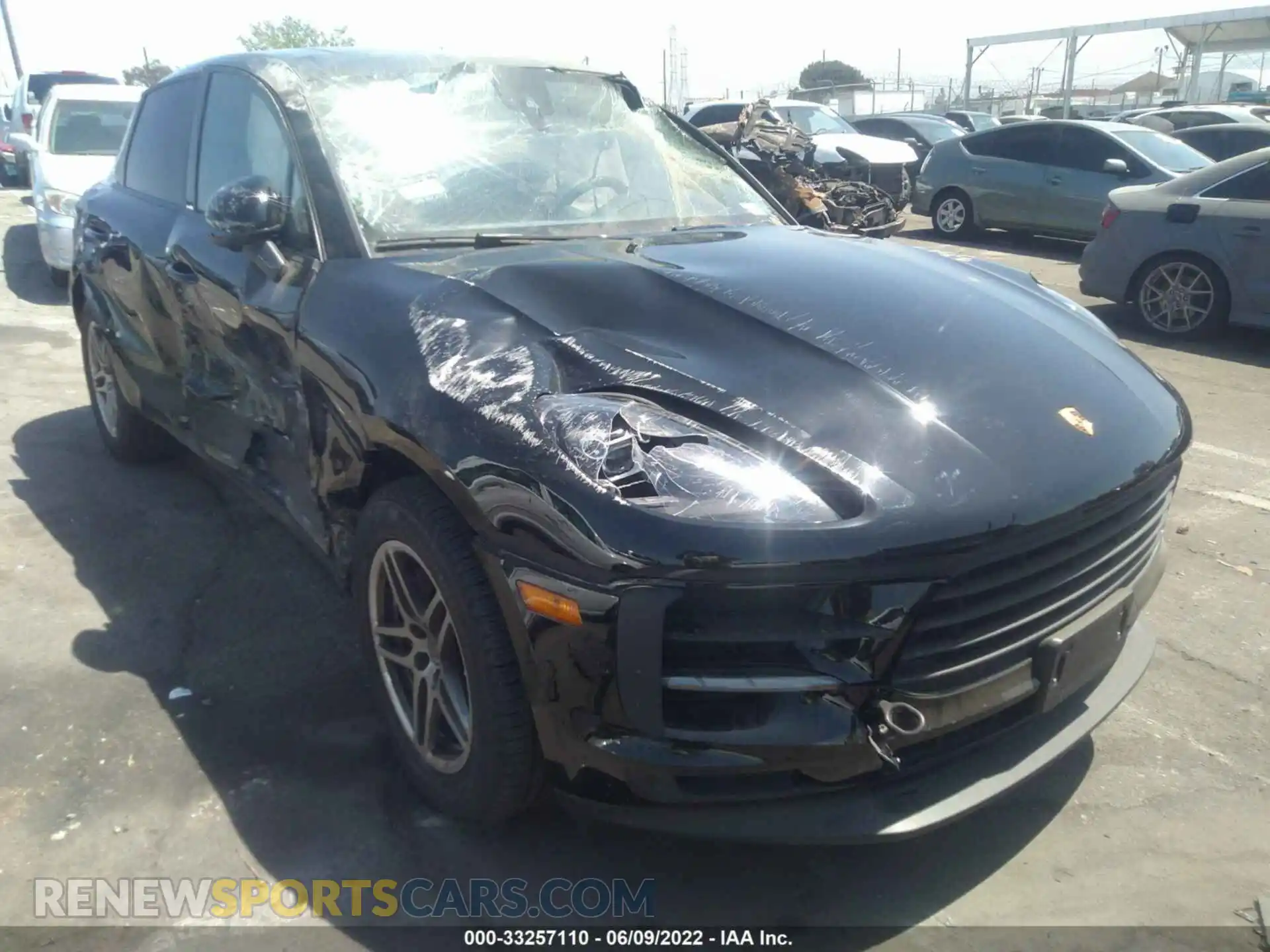 1 Photograph of a damaged car WP1AA2A58MLB08022 PORSCHE MACAN 2021