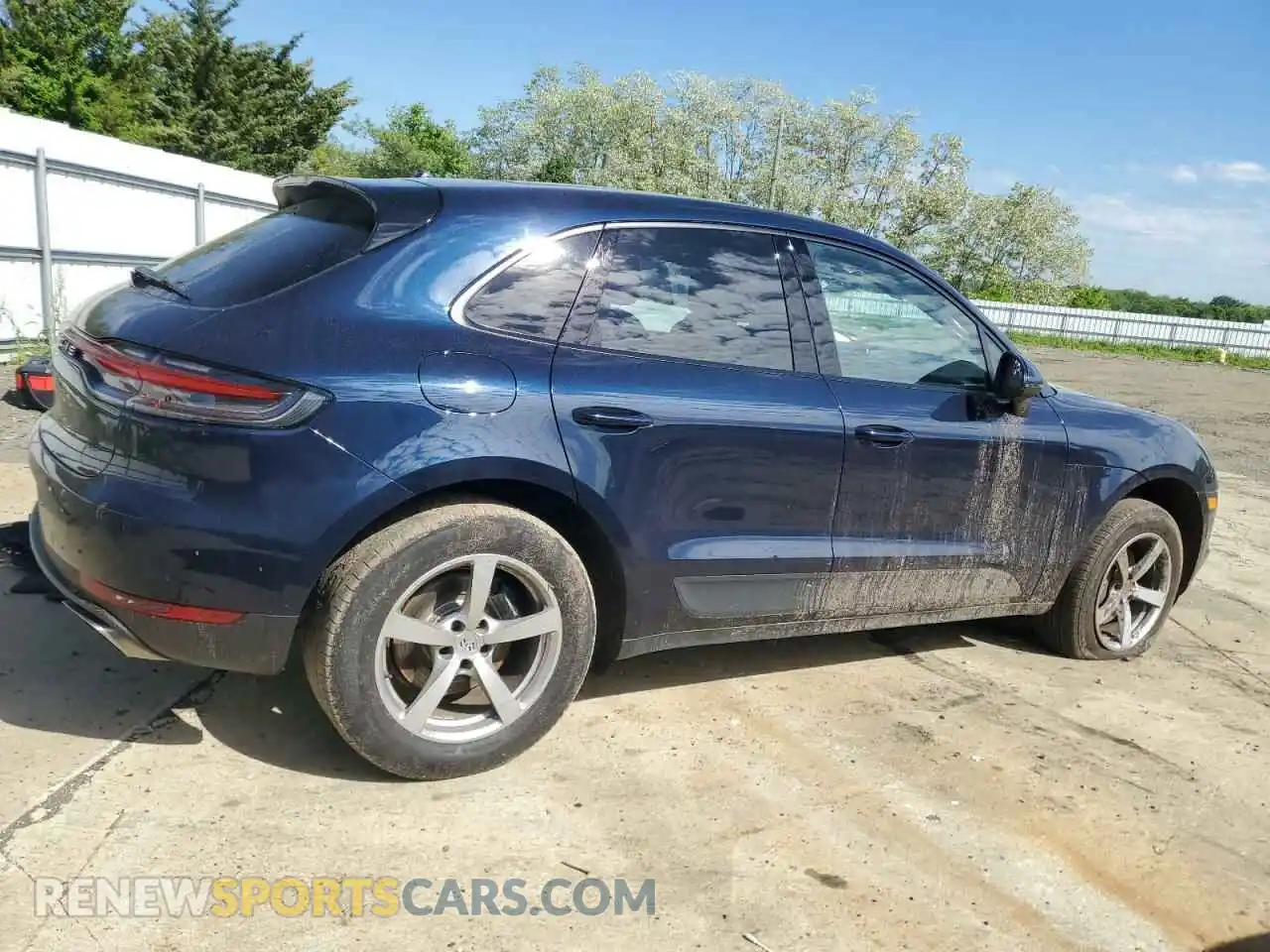 3 fotografías del automóvil dañado WP1AA2A58MLB09297 PORSCHE MACAN 2021