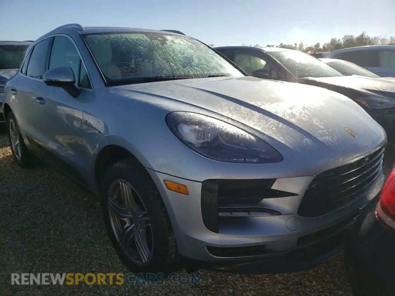 1 Photograph of a damaged car WP1AA2A58MLB11440 PORSCHE MACAN 2021