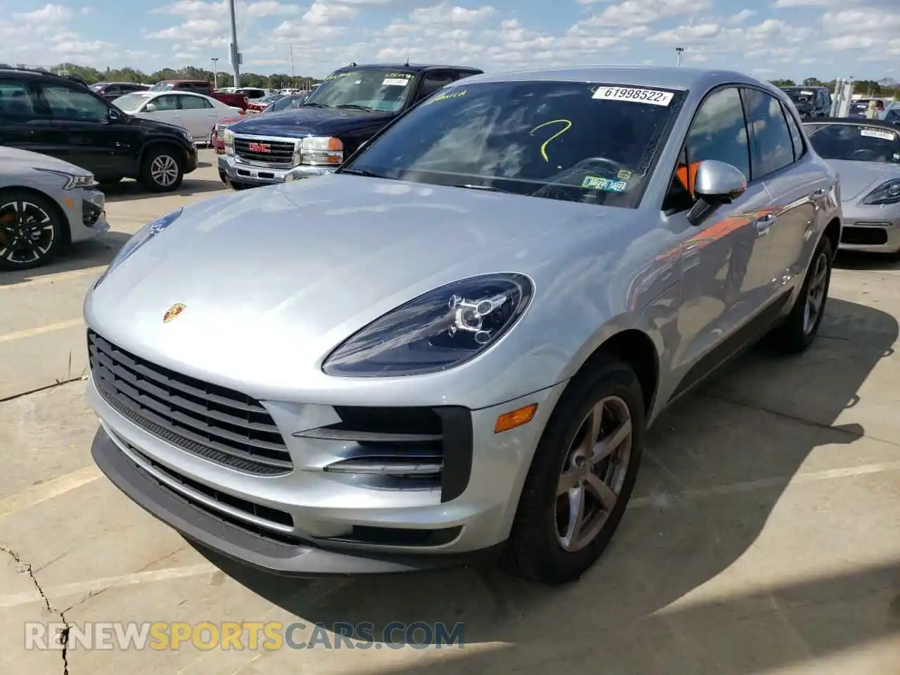 2 fotografías del automóvil dañado WP1AA2A59MLB11611 PORSCHE MACAN 2021