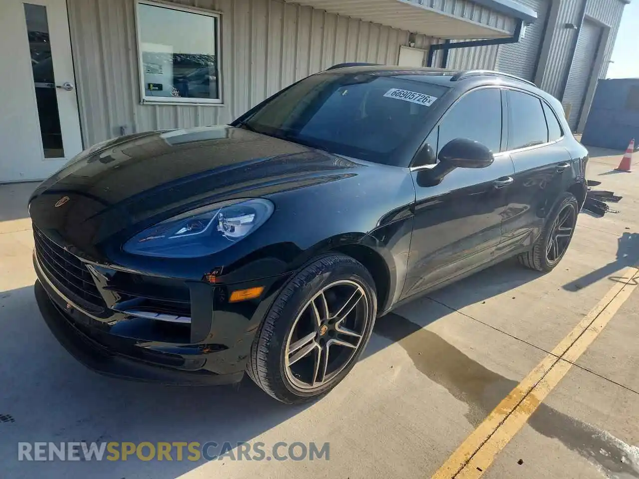 1 Photograph of a damaged car WP1AA2A5XMLB13285 PORSCHE MACAN 2021
