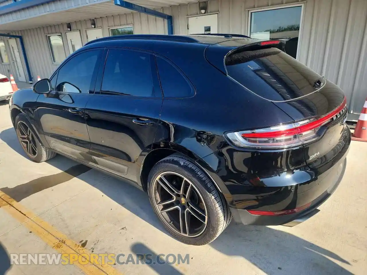 2 Photograph of a damaged car WP1AA2A5XMLB13285 PORSCHE MACAN 2021