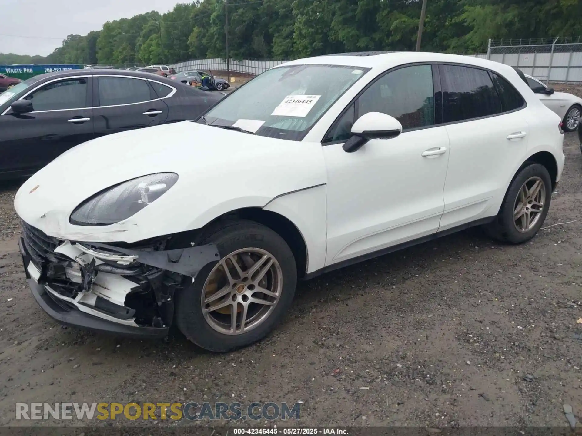 2 fotografías del automóvil dañado WP1AA2A5XMLB16221 PORSCHE MACAN 2021