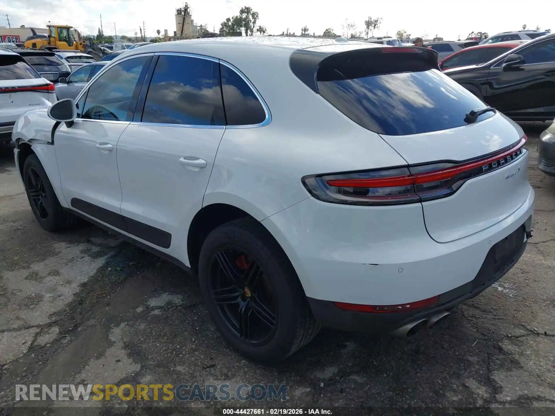 3 Photograph of a damaged car WP1AB2A50MLB31565 PORSCHE MACAN 2021