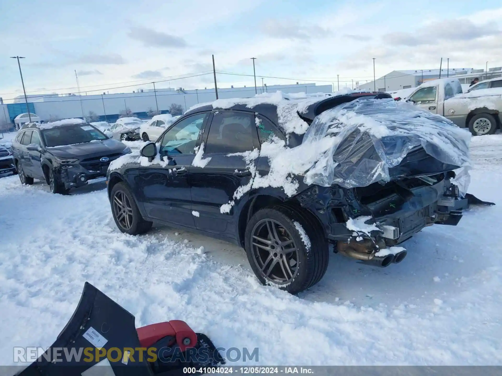 3 Photograph of a damaged car WP1AB2A56MLB31053 PORSCHE MACAN 2021