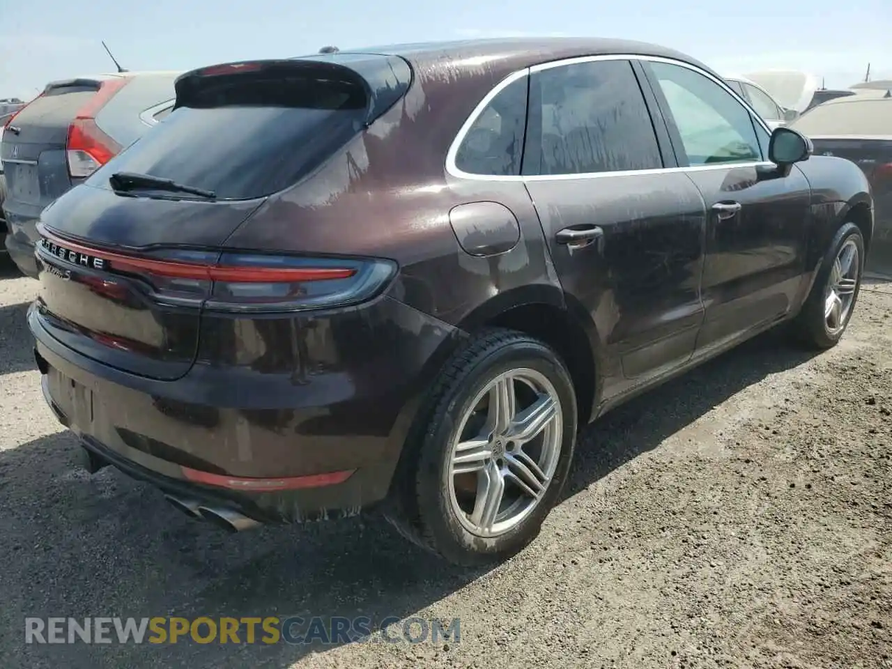 3 Photograph of a damaged car WP1AB2A56MLB32218 PORSCHE MACAN 2021
