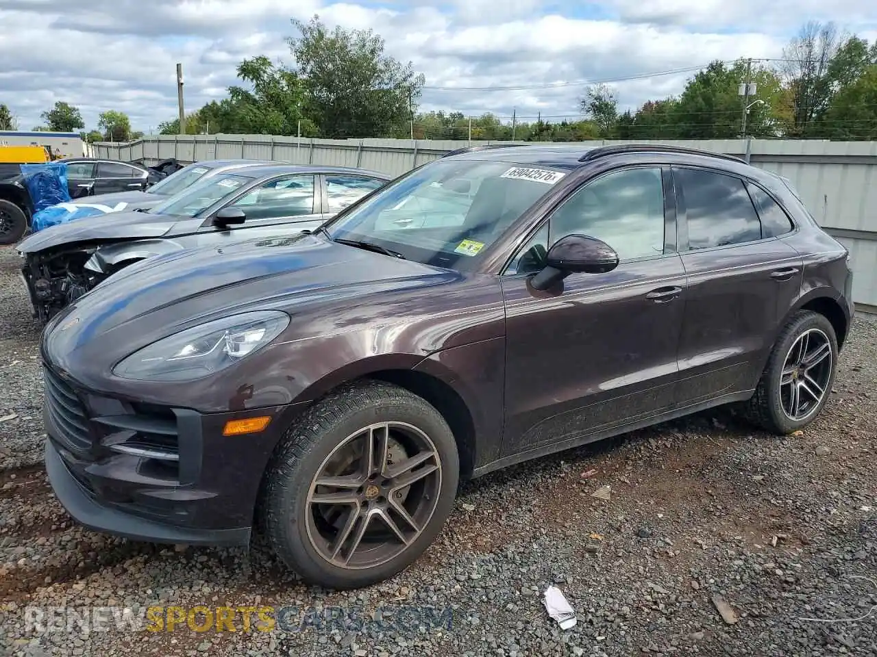 1 Photograph of a damaged car WP1AB2A58MLB32298 PORSCHE MACAN 2021