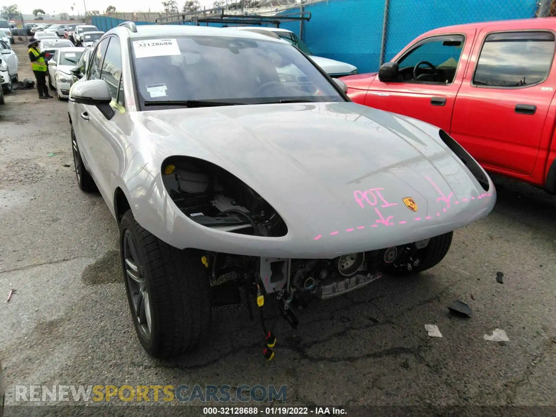 1 Photograph of a damaged car WP1AB2A58MLB36531 PORSCHE MACAN 2021
