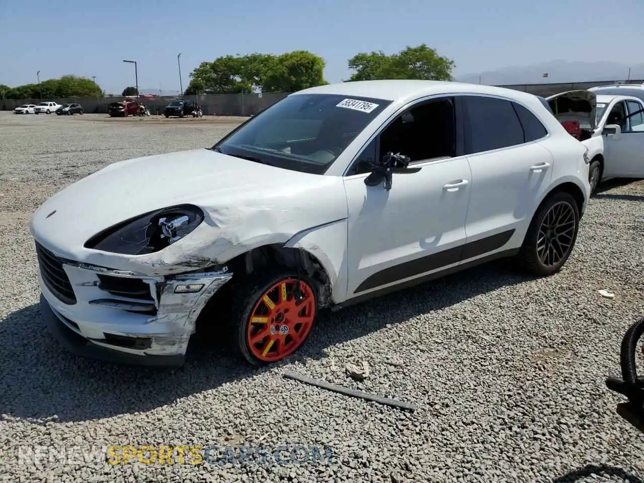 1 Photograph of a damaged car WP1AB2A59MLB30124 PORSCHE MACAN 2021