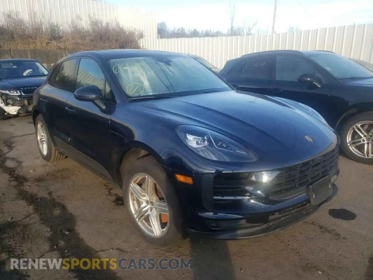1 Photograph of a damaged car WP1AB2A5XMLB31220 PORSCHE MACAN 2021